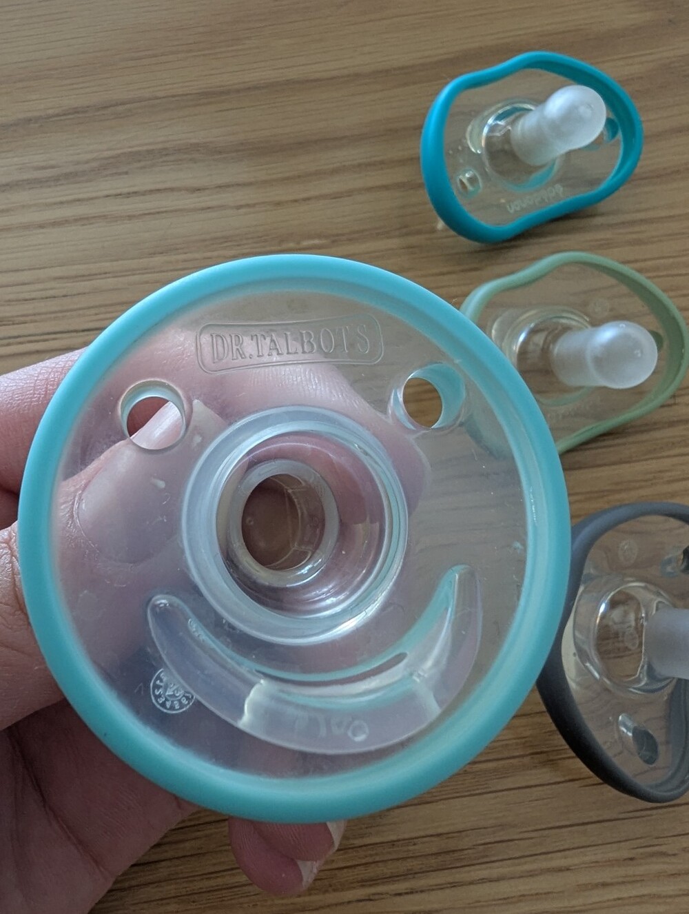 4 Pacifiers - Picture 3 of 3